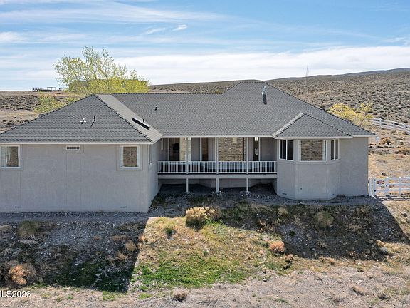 5th image of 1935 Alta Vista Way
