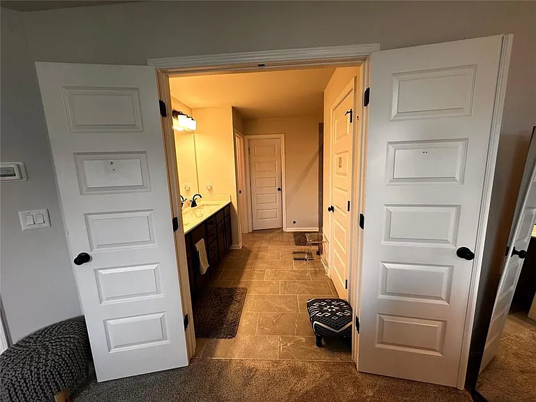 325 Sterling Creek Way — Photo 19