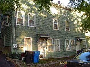 395 Main St, Hope, RI 02831