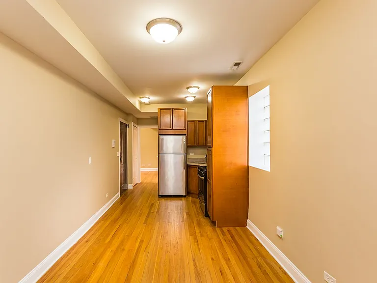 37 SQUARE APARTMENTS — Photo 17