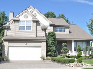 2 Winifred Ct, Matawan, NJ 07747