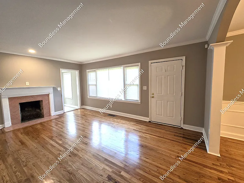 East Lake — Photo 2