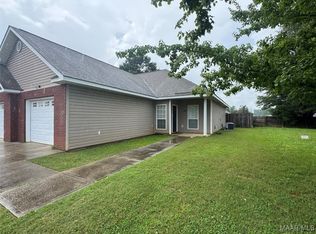 189 Pine Meadow Cir, Elmore, AL 36025