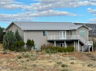 376 N Canyon View Dr, Thermopolis, WY 82443