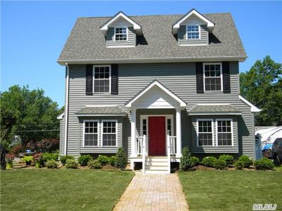 5 Inwood Rd, Glen Cove, NY, 11542