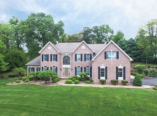 29 Mosle Rd, Gladstone, NJ 07934