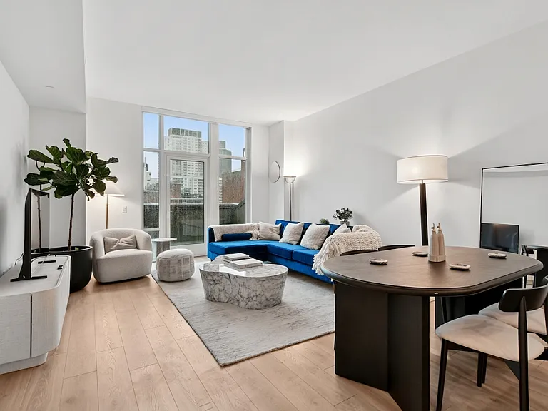 356 E 78th St #6B — Photo 84