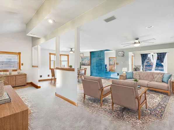 14 Valley STREET, Mayville, WI 53050