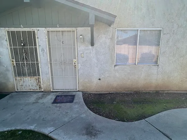 310 Hughes Ln, Bakersfield, CA