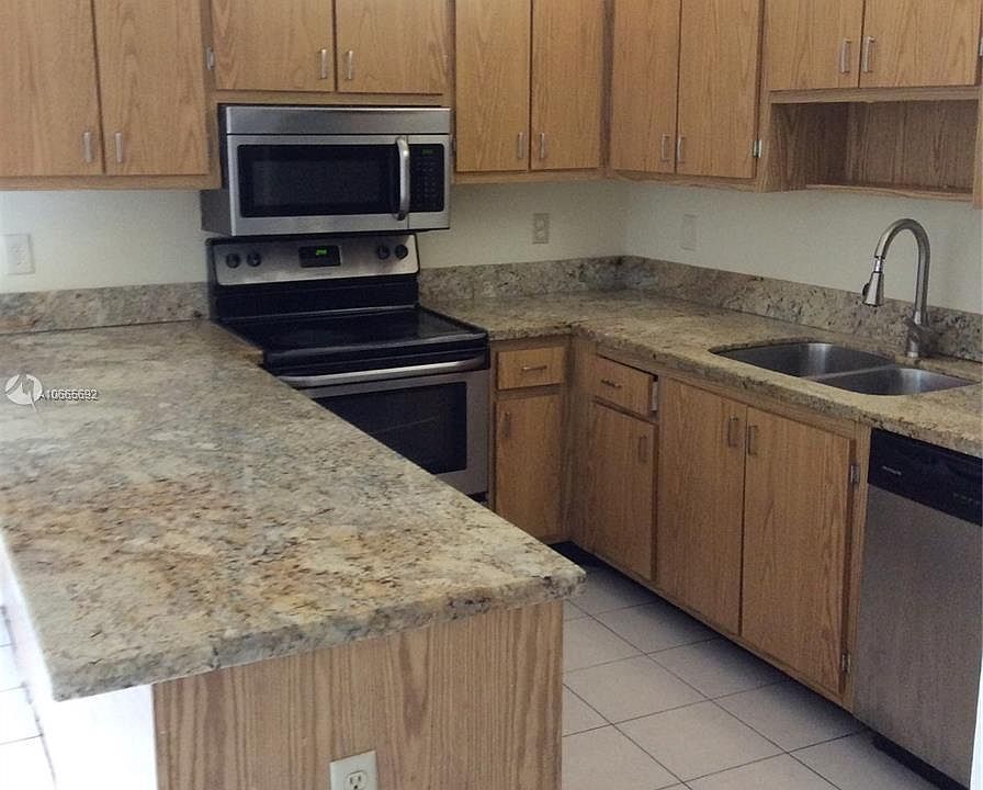 1st image of 162 San Remo Blvd