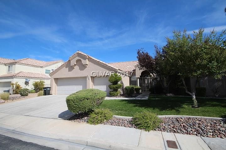 1st image of 3256 Sterlingshire Dr #0