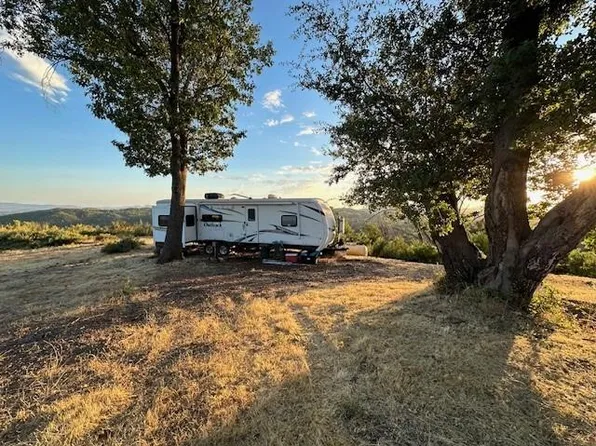 10264 Ham Luddy Rd, Mountain Ranch, CA 95246
