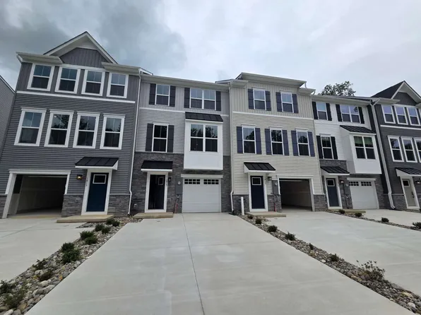 1815 Bergerac Ct, Newark, DE 19702