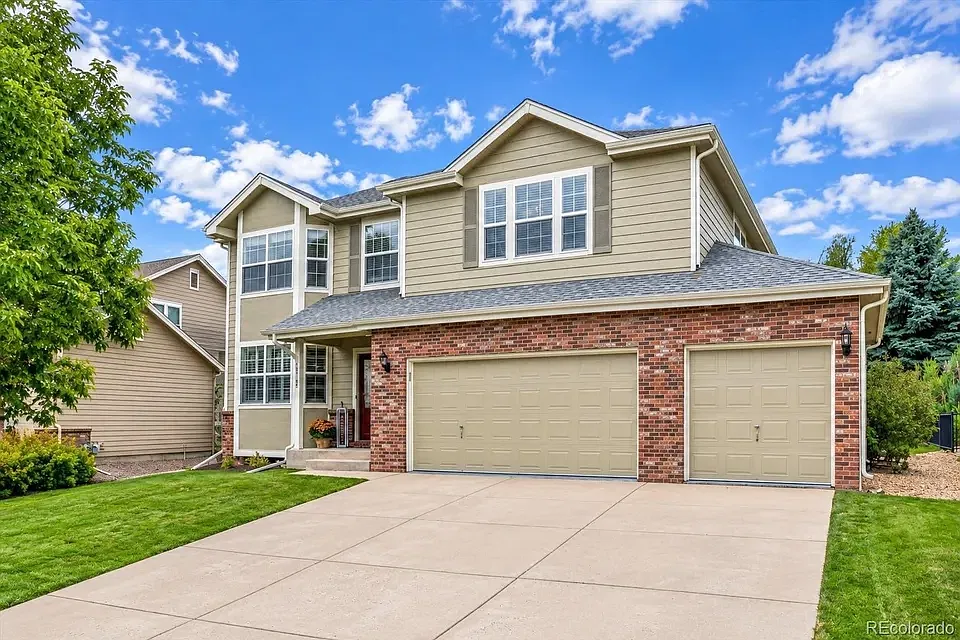 4 bed, 5005 sqft, $4,500 — Photo 3