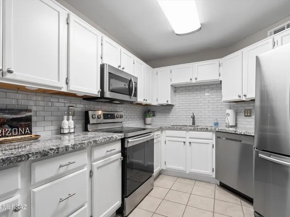 6655 N Canyon Crest Dr Unit 9152, Tucson, AZ 85750