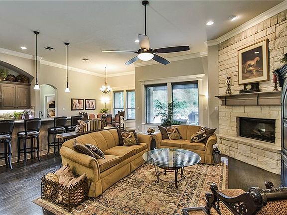 2nd image of 6623 Westover Dr