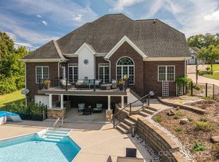 1128 Mayfield Cir NW, Conover, NC 28613