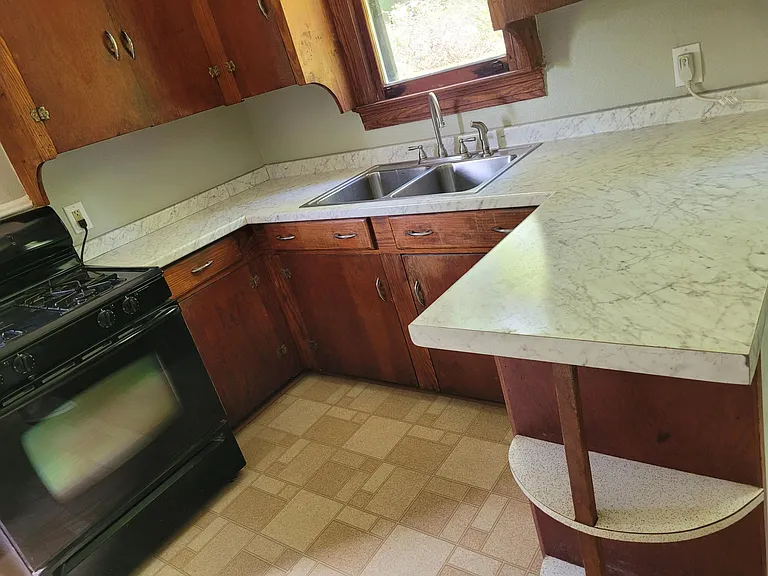 1705 Filhiol Ave — Photo 4