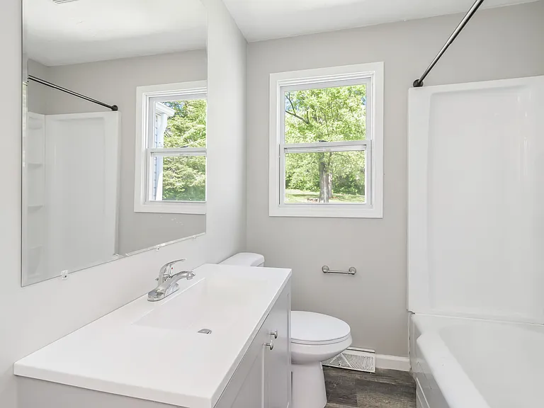 5700 Ridgefield Rd — Photo 23