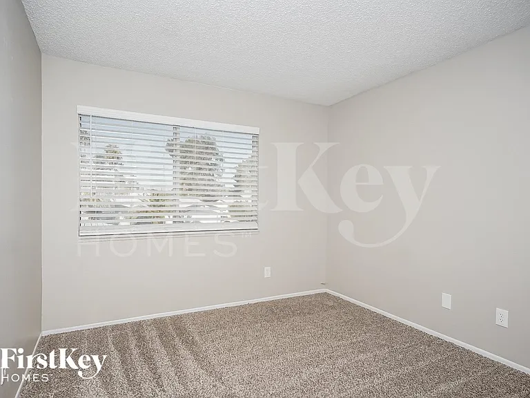 2406 El Cid Ct — Photo 12