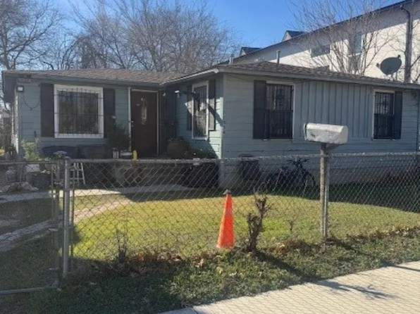 1934 Calypso St, Dallas, TX 75212