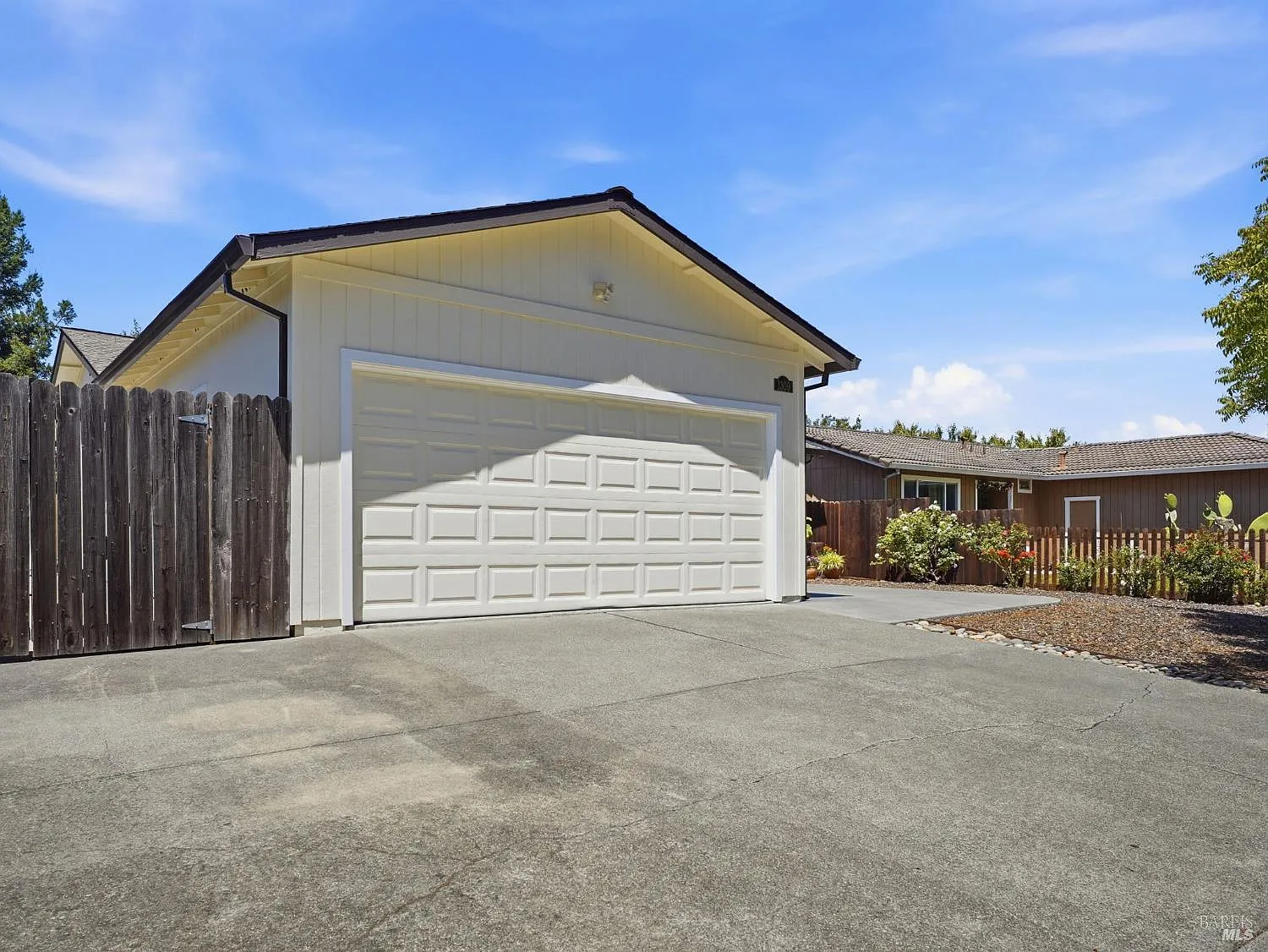 1309 Lombardi Lane - Photo 2