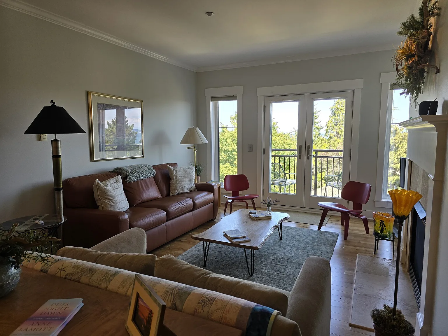 1 bed, 1256 sqft, $2,000 — Photo 4