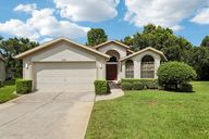 Bent Oak Ct-S1109-001.jpg