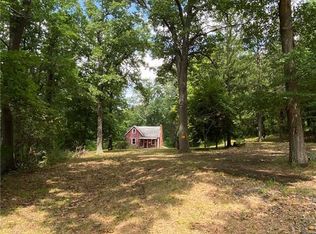 830 Bow Ln, Middletown, CT 06457