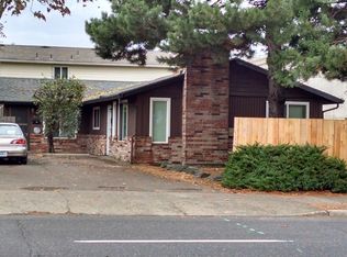 9619 SE Woodstock Blvd, Portland, OR