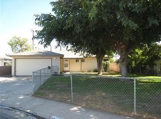 1705 Hodges Ave, Bakersfield, CA 93304