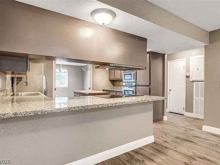 4367 S Mojave Rd — Photo 21