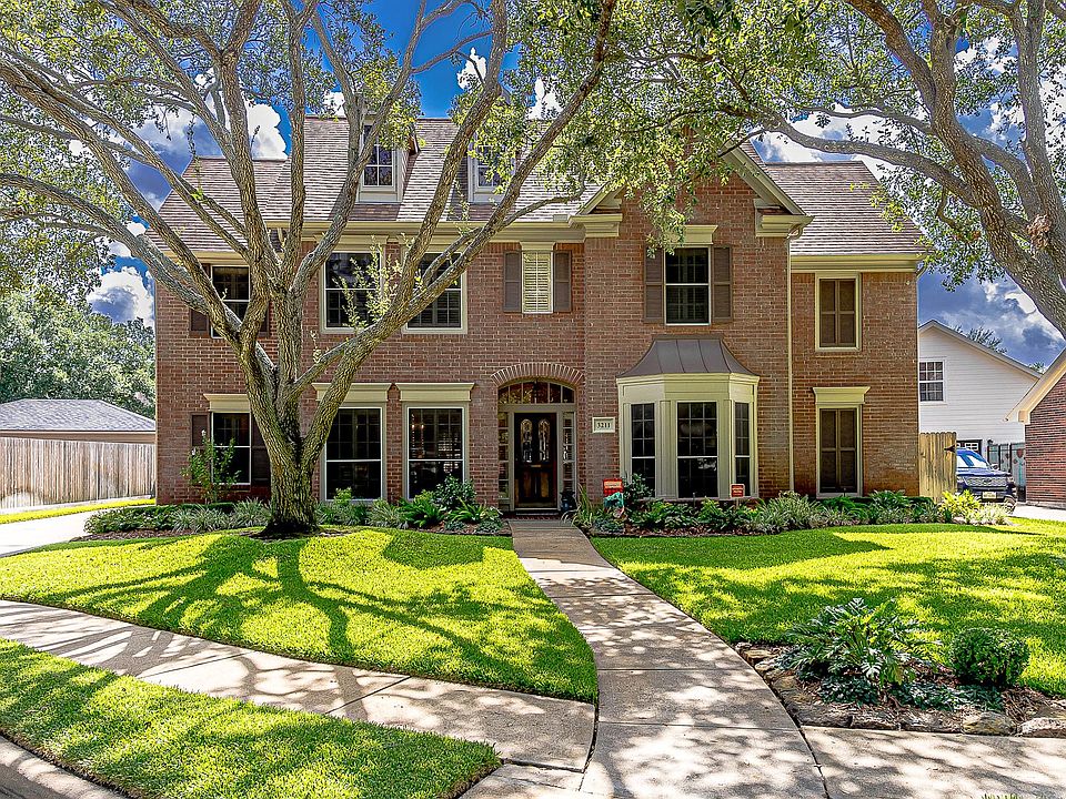 1st image of 3211 Beachwater Dr