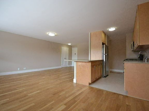 4th image of 125-10 Queens Blvd #1806