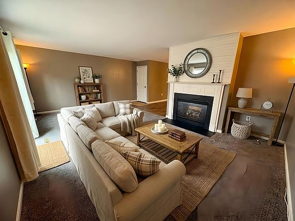 4th image of 2045 Raleigh Rd #D