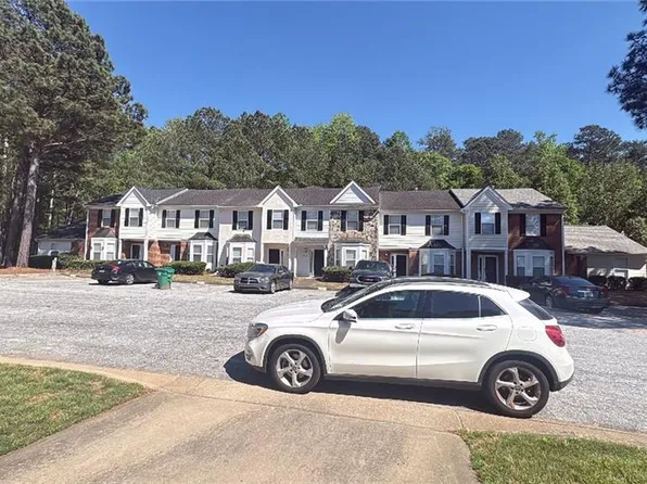 2959 Stone Crest Ln, Lithonia, GA 30038