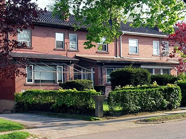 6654 Northumberland St photo 1