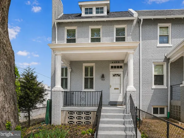 931 Farragut St NW, Washington, DC 20011