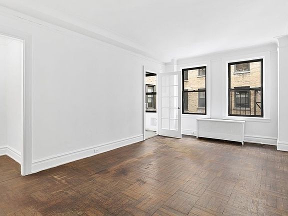 4th image of 871 W End Ave #11F