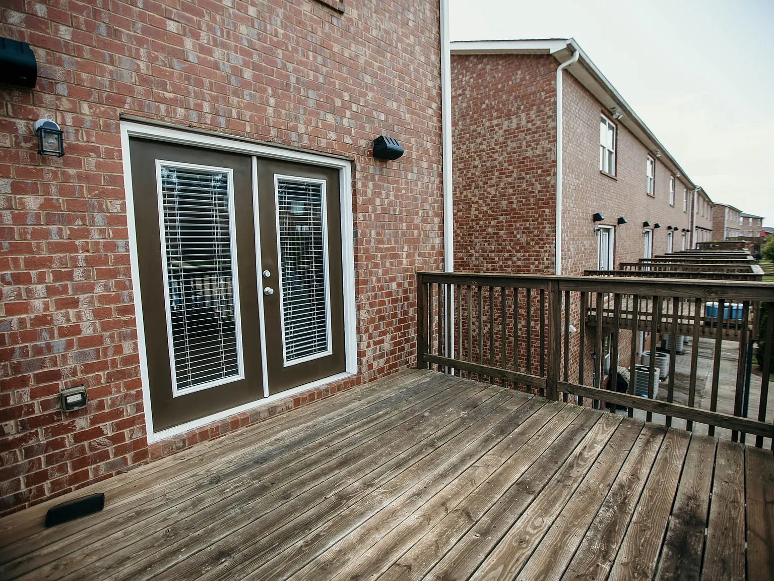 Whitehall Terrace Townhomes — Photo 4