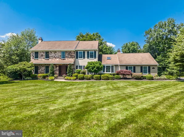 20 Mooney Ln, Chester Springs, PA 19425