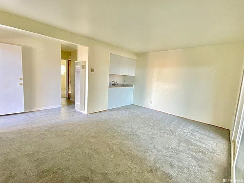 48 Alan Ct #C Photo 1