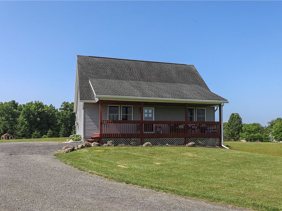 1st image of 423 Buck Rd