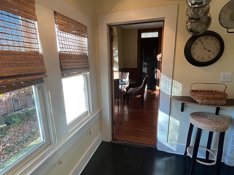 147 E Chestnut St #3 — Photo 4
