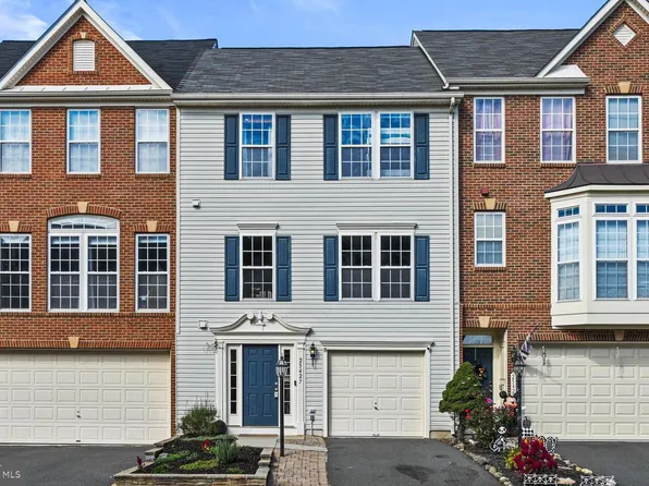 25427 Elm Ter, Aldie, VA 20105