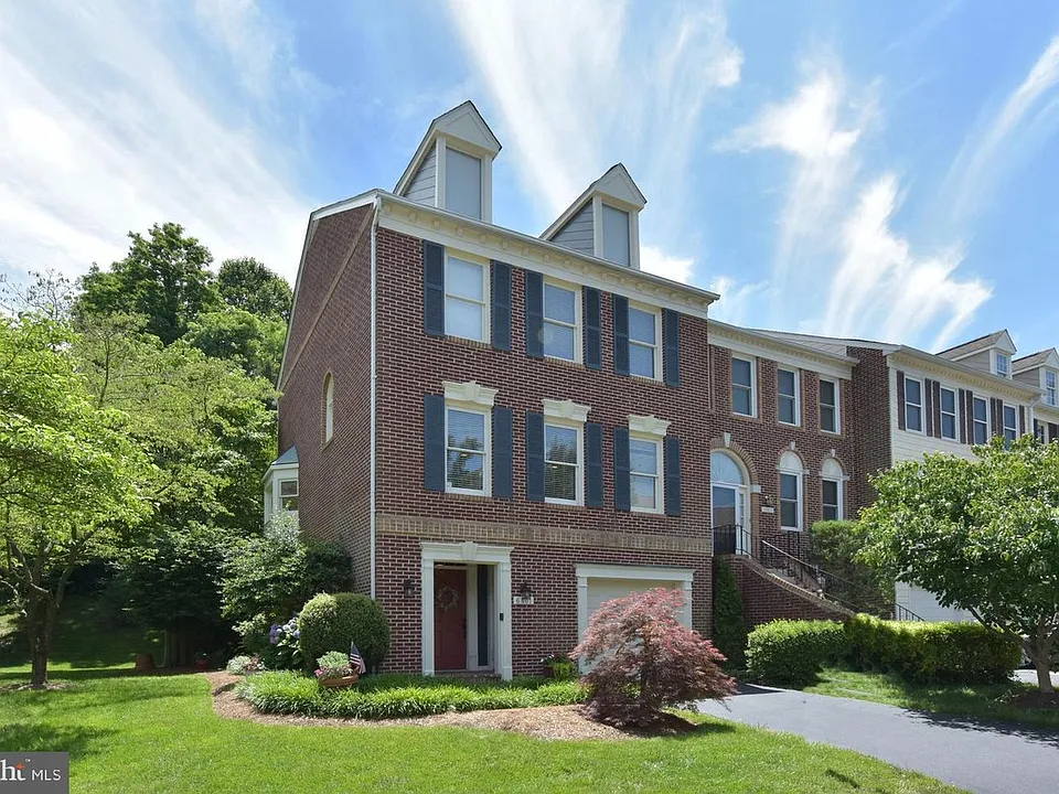 6801 McLean Province Cir