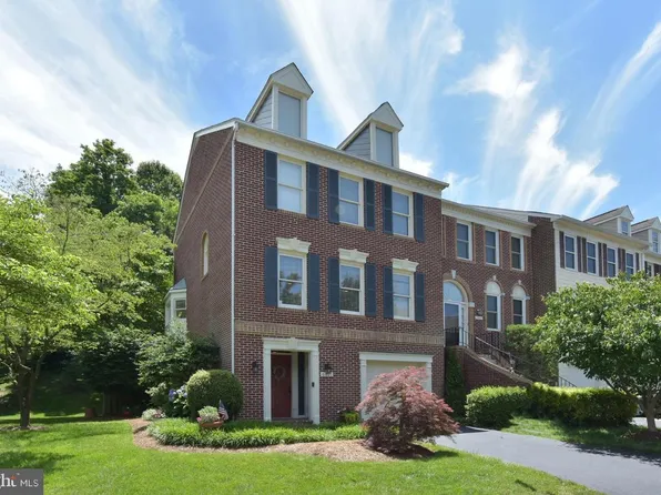 6801 McLean Province Cir, Falls Church, VA 22043