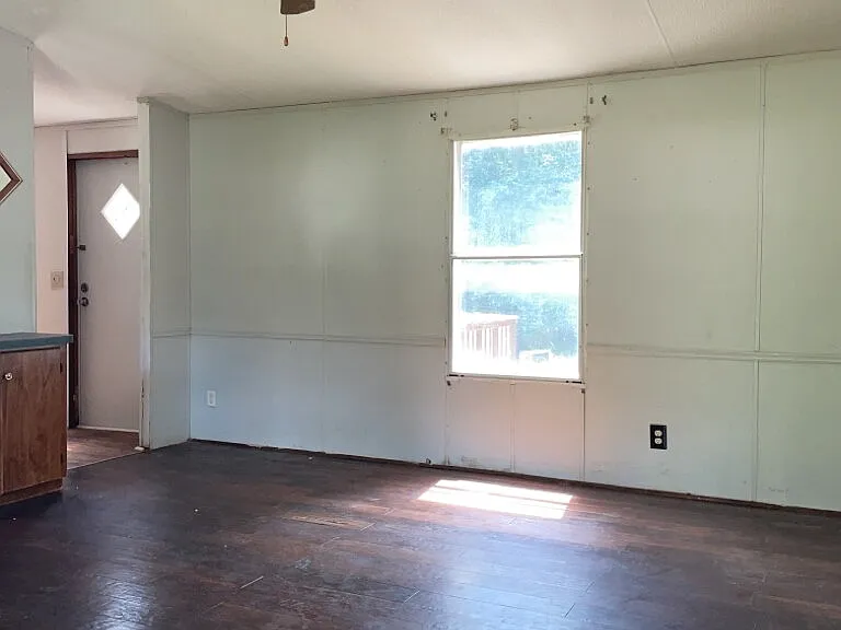 48 Claridge Ct — Photo 5