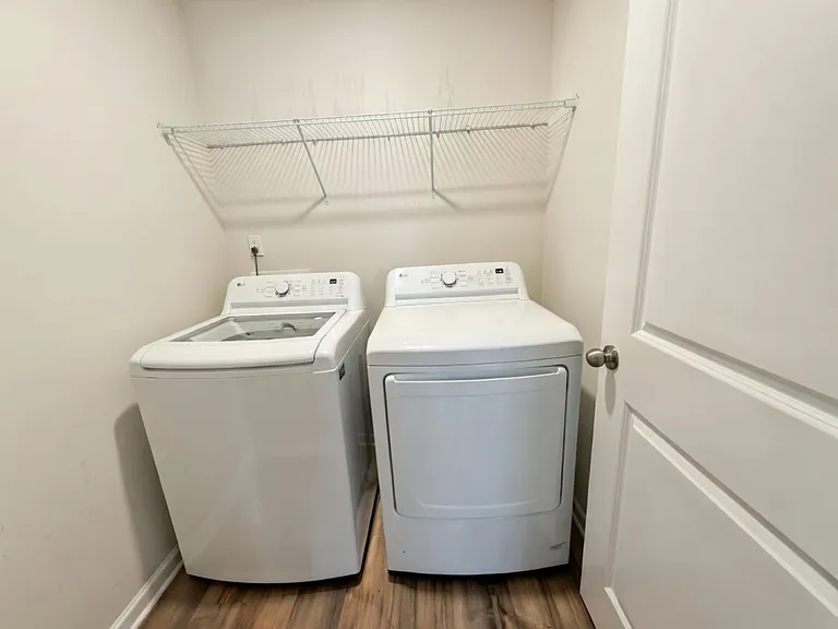 193 Brentwood Dr — Photo 15