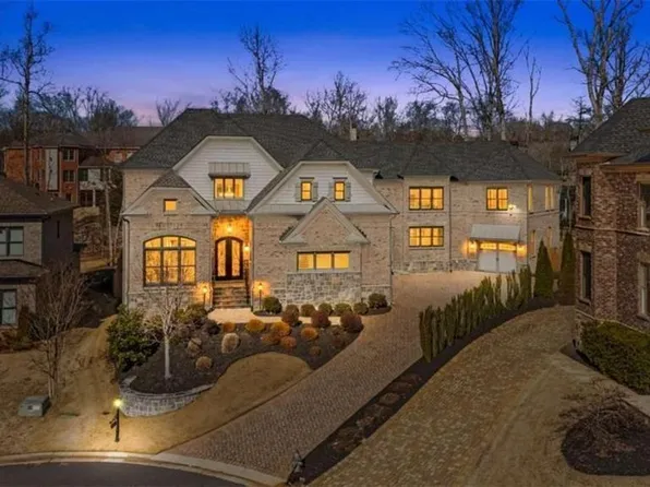 925 Sunny Meadows Ln, Marietta, GA 30062